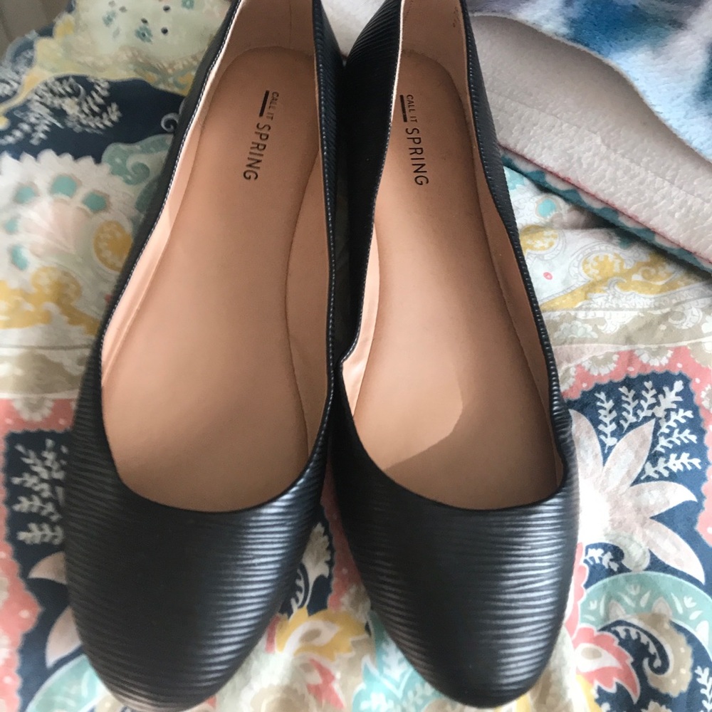 Dress shoes